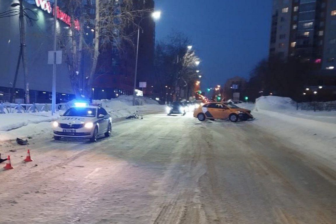 В Екатеринбурге таксист насмерть сбил велосипедиста - «Уральский рабочий»